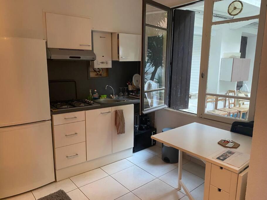 Appt 4 Pers Avec Jardin Ombrage En Centre Ville De 세테 외부 사진
