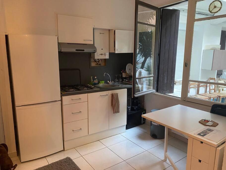 Appt 4 Pers Avec Jardin Ombrage En Centre Ville De 세테 외부 사진